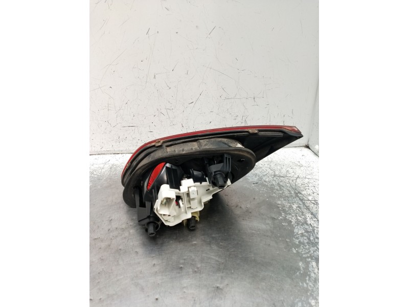 Recambio de piloto trasero izquierdo interior para volkswagen passat cc b6 (357) 2.0 tdi referencia OEM IAM 3C8945093F  08