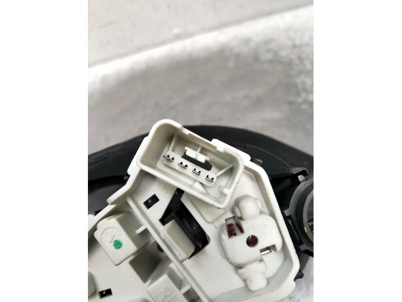 Recambio de piloto trasero derecho interior para volkswagen passat cc b6 (357) 2.0 tdi referencia OEM IAM 3C8945094F  08