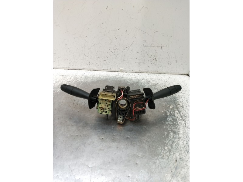 Recambio de mando luces para renault kangoo (kc0/1_) d 65 1.9 (kc0e, kc02, kc0j, kc0n) referencia OEM IAM 7700840099F 36796N 97