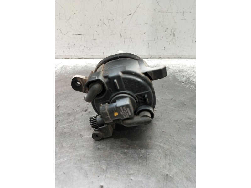 Recambio de faro antiniebla izquierdo para volkswagen passat cc b6 (357) 2.0 tdi referencia OEM IAM 89203S12 8T0941699 36191629 