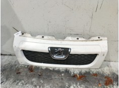 Recambio de rejilla delantera para peugeot boxer caja/chasis 2.2 hdi 120 referencia OEM IAM   06