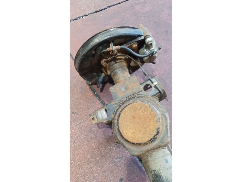 Recambio de puente trasero para mitsubishi galloper (jk-01) 2.5 td intercooler referencia OEM IAM   DISCO