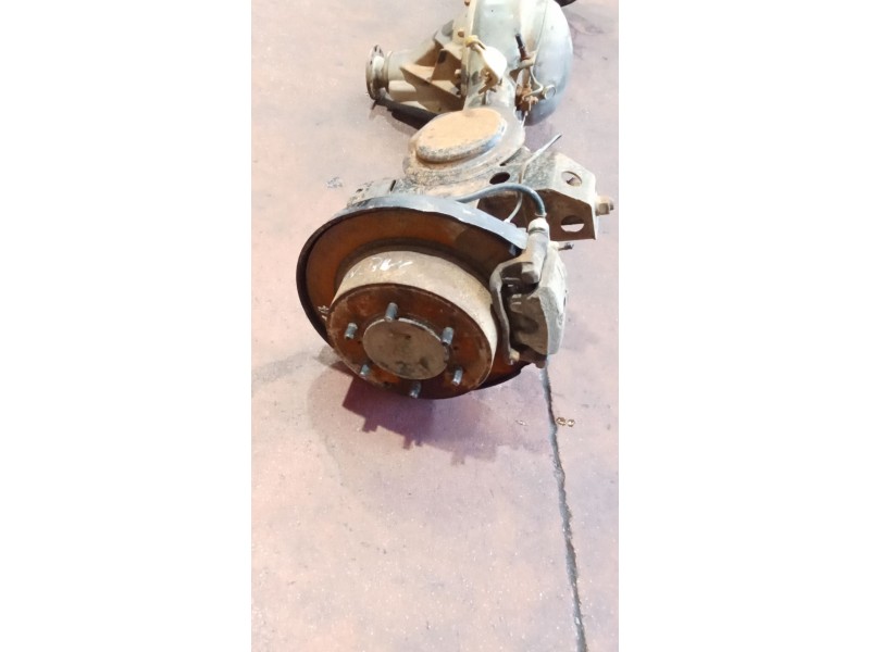 Recambio de puente trasero para mitsubishi galloper (jk-01) 2.5 td intercooler referencia OEM IAM   DISCO