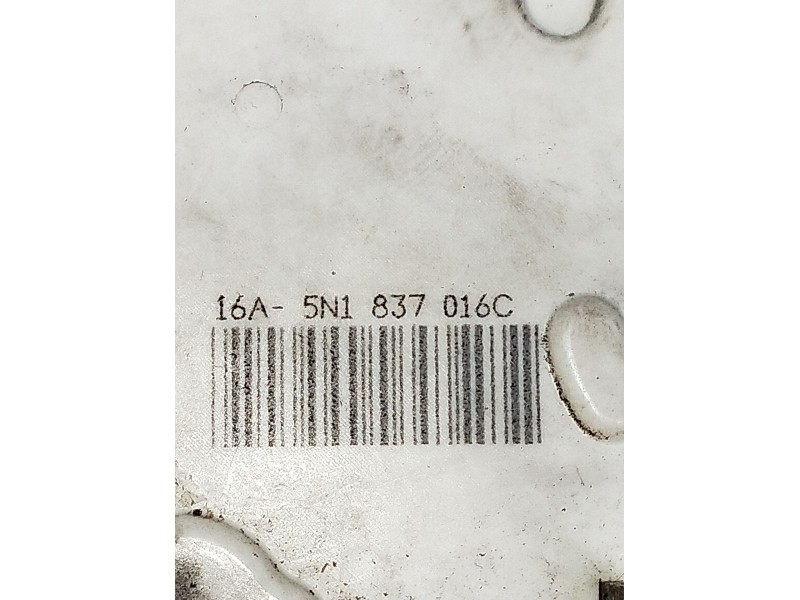 Recambio de motor cierre centralizado delantero derecho para volkswagen passat cc b6 (357) 2.0 tdi referencia OEM IAM 5N1837016C