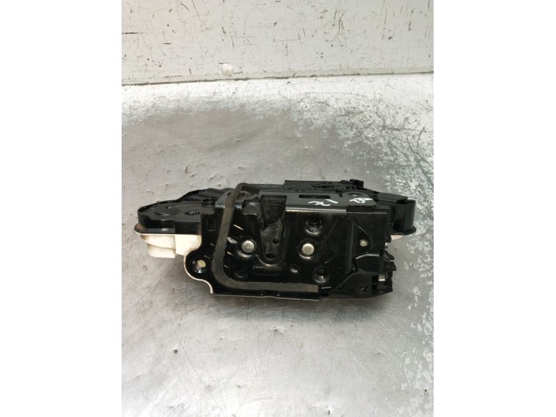 Recambio de motor cierre centralizado delantero izquierdo para volkswagen passat cc b6 (357) 2.0 tdi referencia OEM IAM 5N183701