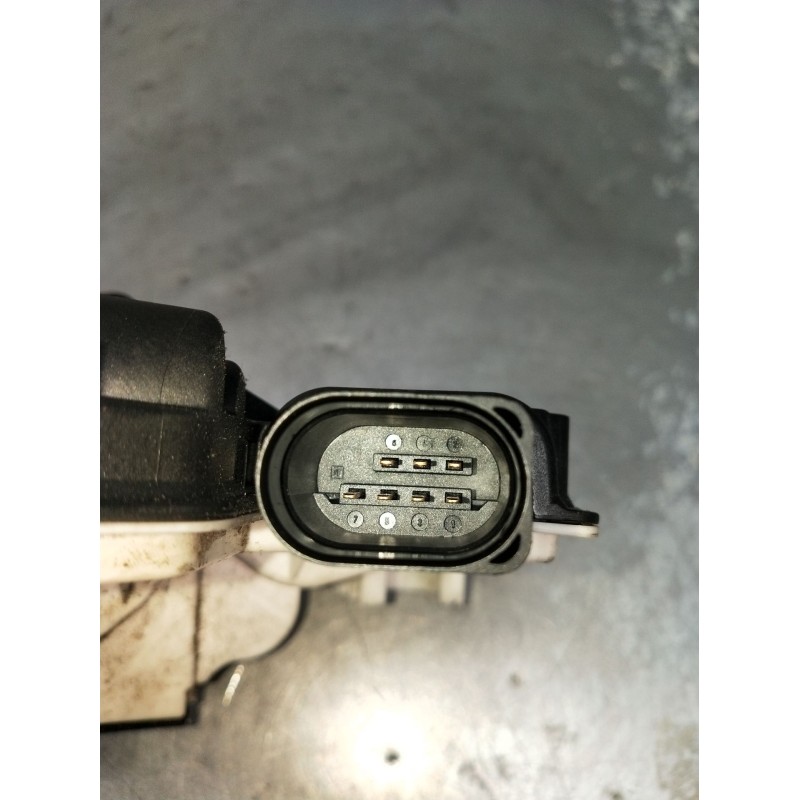 Recambio de motor cierre centralizado delantero izquierdo para volkswagen passat cc b6 (357) 2.0 tdi referencia OEM IAM 5N183701