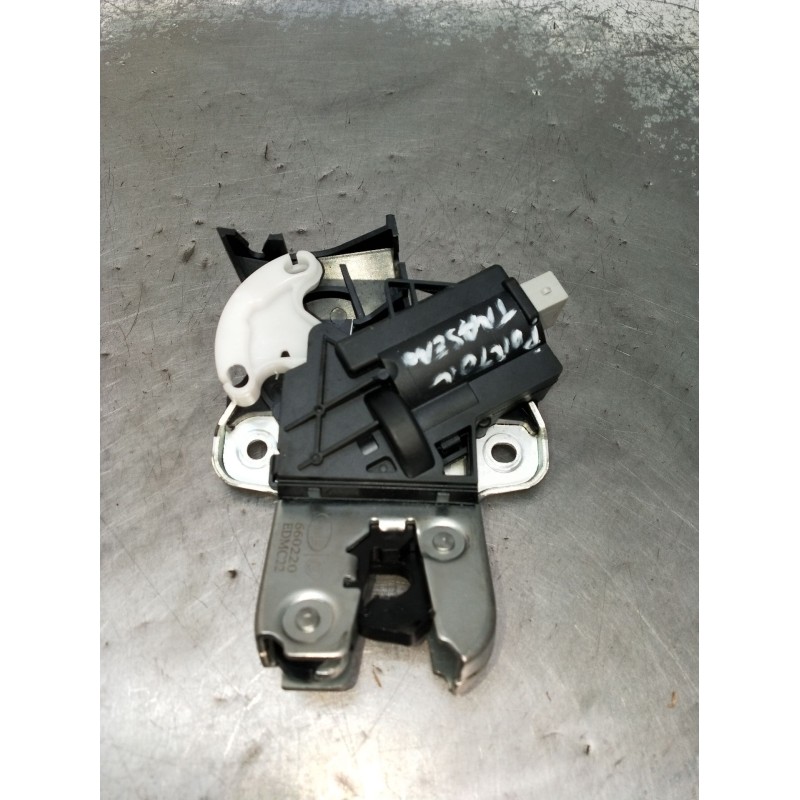 Recambio de motor cierre centralizado porton para volkswagen passat cc b6 (357) 2.0 tdi referencia OEM IAM 660220 5P 08