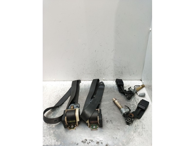 Recambio de juego cinturones delantero para renault kangoo (kc0/1_) d 65 1.9 (kc0e, kc02, kc0j, kc0n) referencia OEM IAM   97 5P