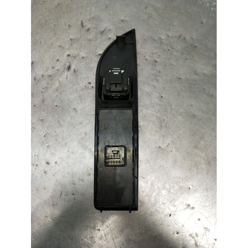 Recambio de mando elevalunas delantero izquierdo para volkswagen passat cc b6 (357) 2.0 tdi referencia OEM IAM 5K0959565  08