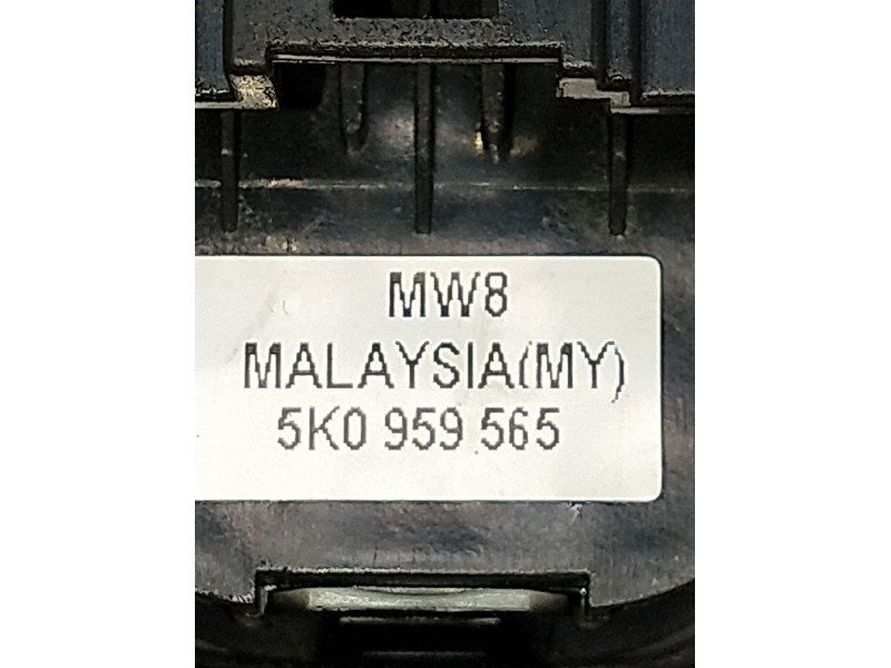 Recambio de mando elevalunas delantero izquierdo para volkswagen passat cc b6 (357) 2.0 tdi referencia OEM IAM 5K0959565  08