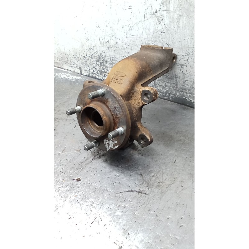 Recambio de mangueta delantera derecha para ford mondeo ii (bap) 2.0 i referencia OEM IAM 97BG3K170  97