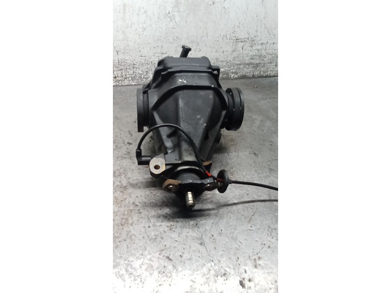 Recambio de diferencial trasero para mercedes-benz clase c (w202) c 180 (202.018) referencia OEM IAM 2013510405 R2013511608 93
