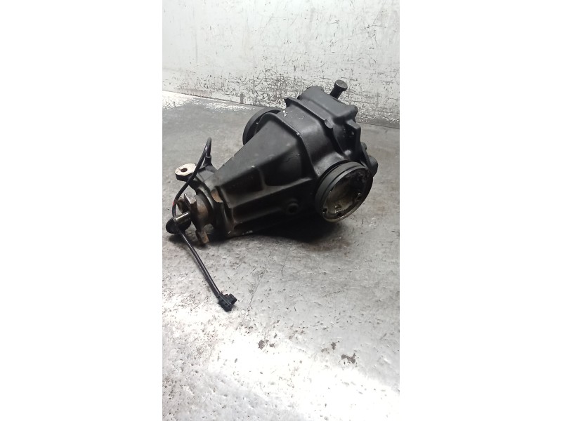 Recambio de diferencial trasero para mercedes-benz clase c (w202) c 180 (202.018) referencia OEM IAM 2013510405 R2013511608 93