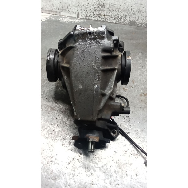 Recambio de diferencial trasero para mercedes-benz clase c (w202) c 180 (202.018) referencia OEM IAM 2013510405 R2013511608 93