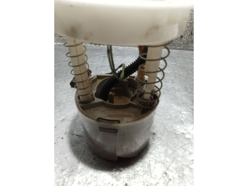 Recambio de bomba combustible para ford fiesta v (jh_, jd_) 1.4 tdci referencia OEM IAM 2S619275 AFORADOR 05