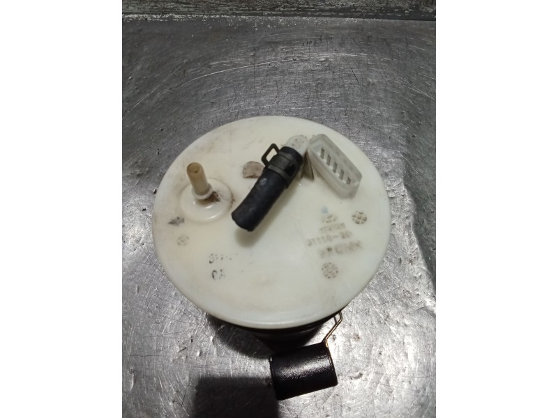 Recambio de bomba combustible para hyundai coupe ii (gk) 2.0 referencia OEM IAM 511102D  02