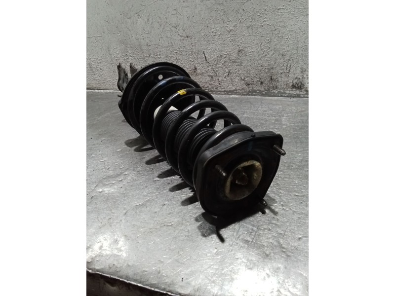 Recambio de amortiguador trasero izquierdo para hyundai coupe ii (gk) 2.0 referencia OEM IAM   02