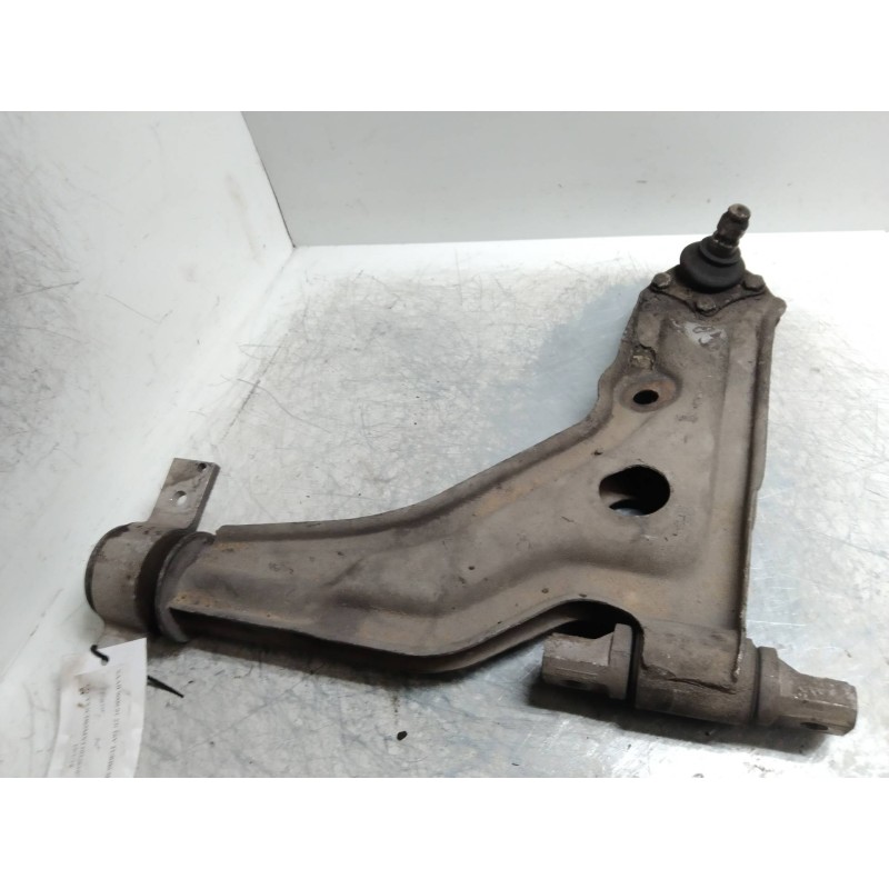 Recambio de brazo suspension inferior delantero izquierdo para saab 9000 / 9000 cs 2.3 cat referencia OEM IAM   