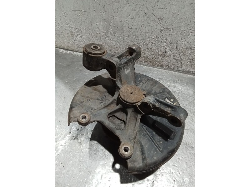 Recambio de mangueta trasera izquierda para hyundai coupe ii (gk) 2.0 referencia OEM IAM   02