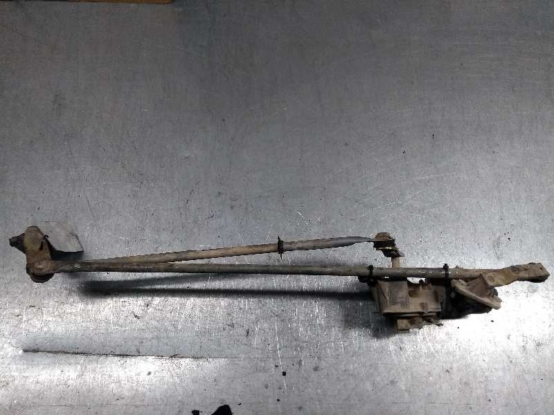 Recambio de motor limpia delantero para nissan pick-up (d22) 2.5 turbodiesel referencia OEM IAM   