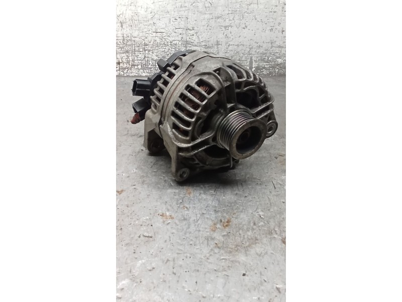 Recambio de alternador para ford mondeo ii (bap) 2.0 i referencia OEM IAM 0124415006 98BB10300BC 105A 97
