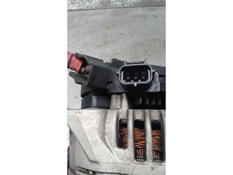 Recambio de alternador para ford mondeo ii (bap) 2.0 i referencia OEM IAM 0124415006 98BB10300BC 105A 97