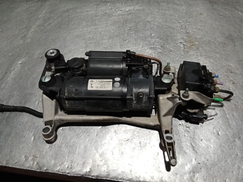 Recambio de bomba suspension para volkswagen touareg (7la) tdi v10 referencia OEM IAM   02
