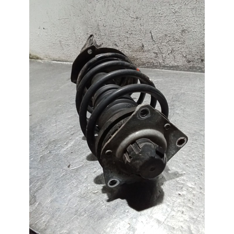 Recambio de amortiguador delantero izquierdo para mercedes-benz clase a (w169) a 160 (169.031, 169.331) referencia OEM IAM   09