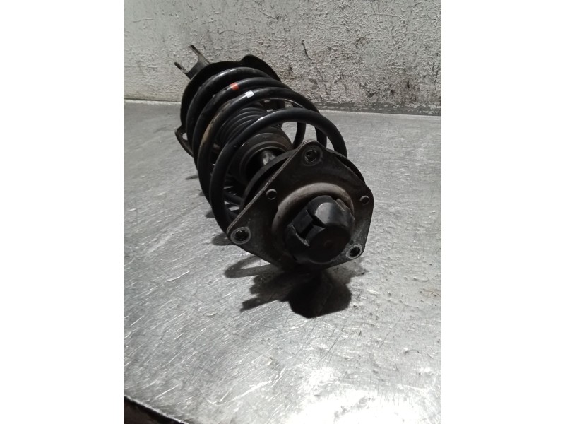 Recambio de amortiguador delantero derecho para mercedes-benz clase a (w169) a 160 (169.031, 169.331) referencia OEM IAM   09