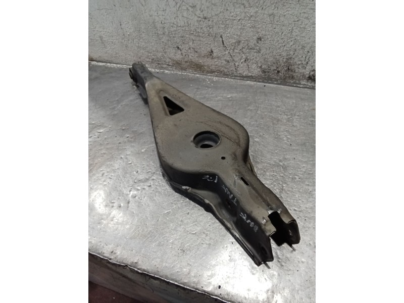 Recambio de brazo suspension inferior trasero izquierdo para lancia lybra (839_) 1.9 jtd (839axd1a) referencia OEM IAM   99