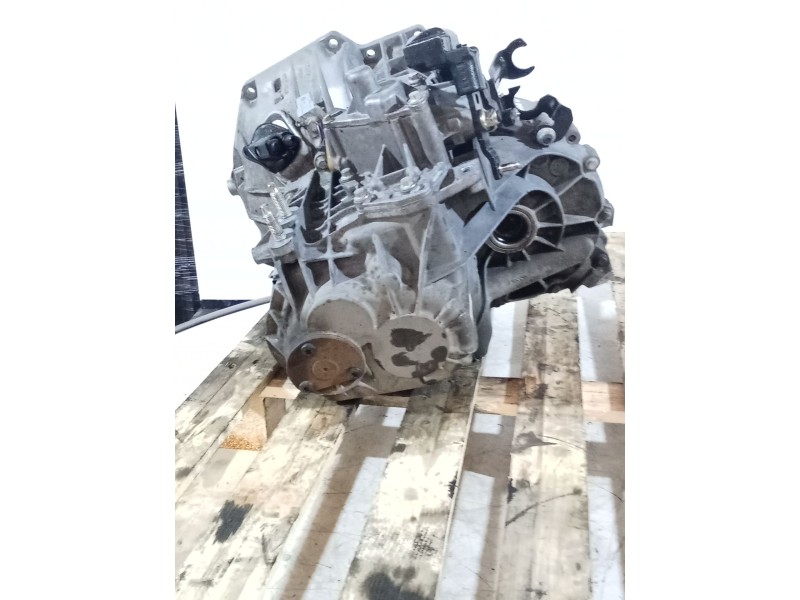 Recambio de caja cambios para ford mondeo ii (bap) 2.0 i referencia OEM IAM 98ZTKB 5V FOG8F17A