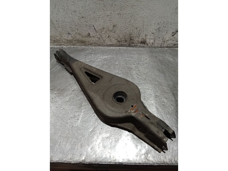 Recambio de brazo suspension inferior trasero derecho para lancia lybra (839_) 1.9 jtd (839axd1a) referencia OEM IAM   99