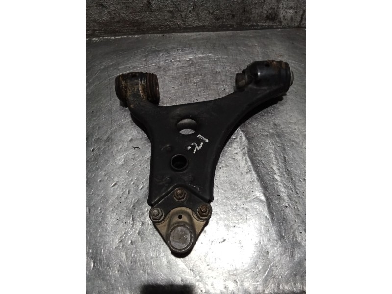 Recambio de brazo suspension inferior delantero izquierdo para mercedes-benz clase a (w169) a 160 (169.031, 169.331) referencia 
