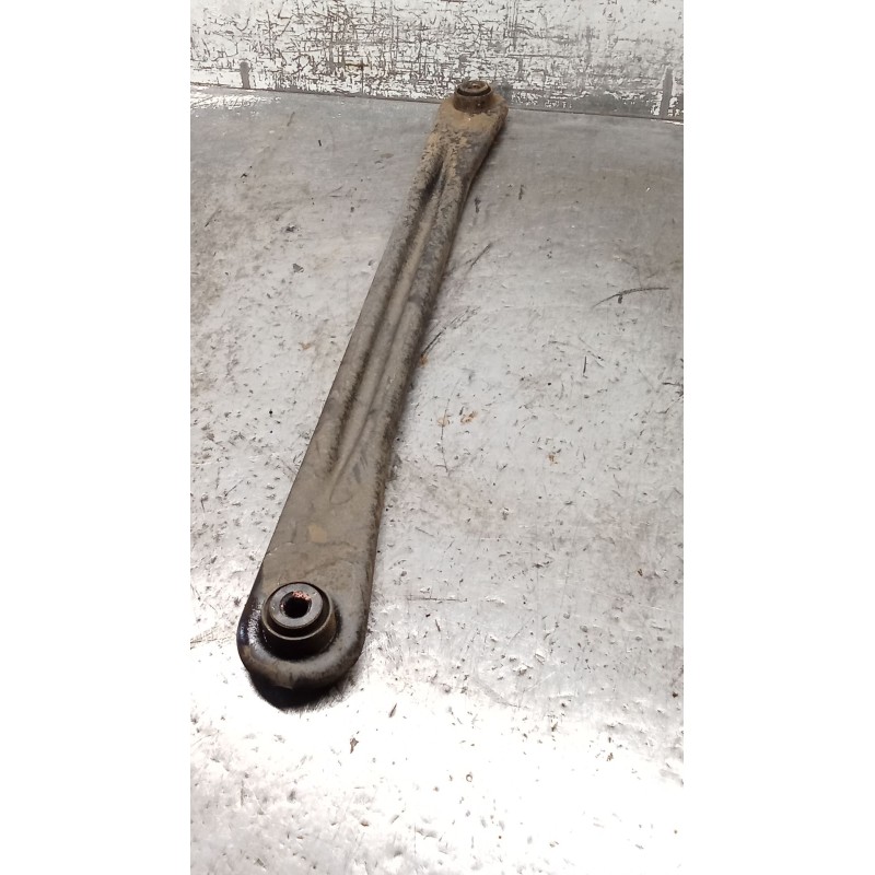 Recambio de brazo suspension superior trasero izquierdo para ford mondeo ii (bap) 2.0 i referencia OEM IAM  POSTERIOR 97