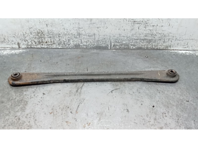 Recambio de brazo suspension superior trasero derecho para ford mondeo ii (bap) 2.0 i referencia OEM IAM  POSTERIOR 97