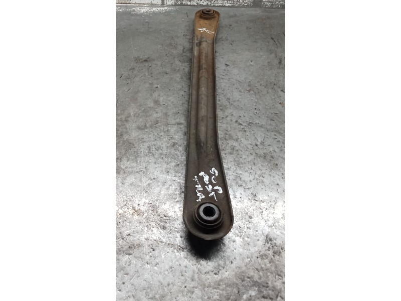 Recambio de brazo suspension superior trasero derecho para ford mondeo ii (bap) 2.0 i referencia OEM IAM  POSTERIOR 97
