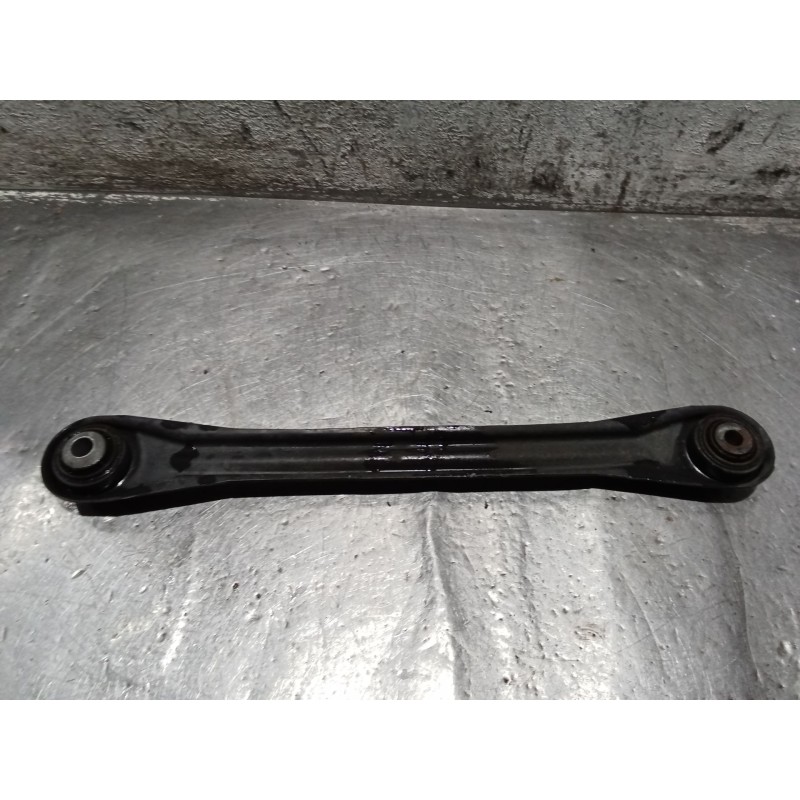 Recambio de brazo suspension inferior trasero derecho para volkswagen touareg (7la) tdi v10 referencia OEM IAM  02 POSTERIOR