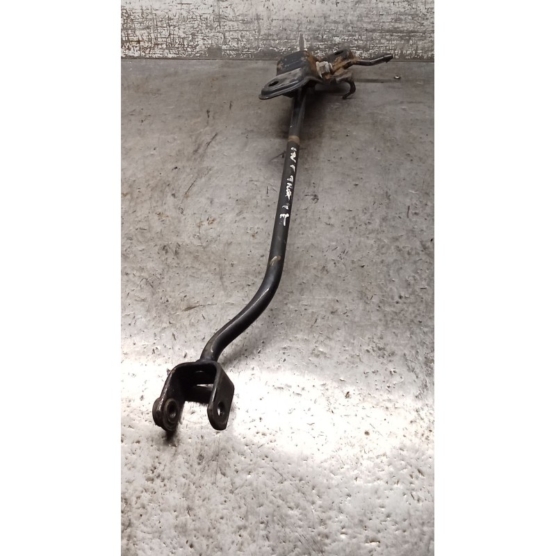 Recambio de brazo suspension inferior trasero izquierdo para ford mondeo ii (bap) 2.0 i referencia OEM IAM   97