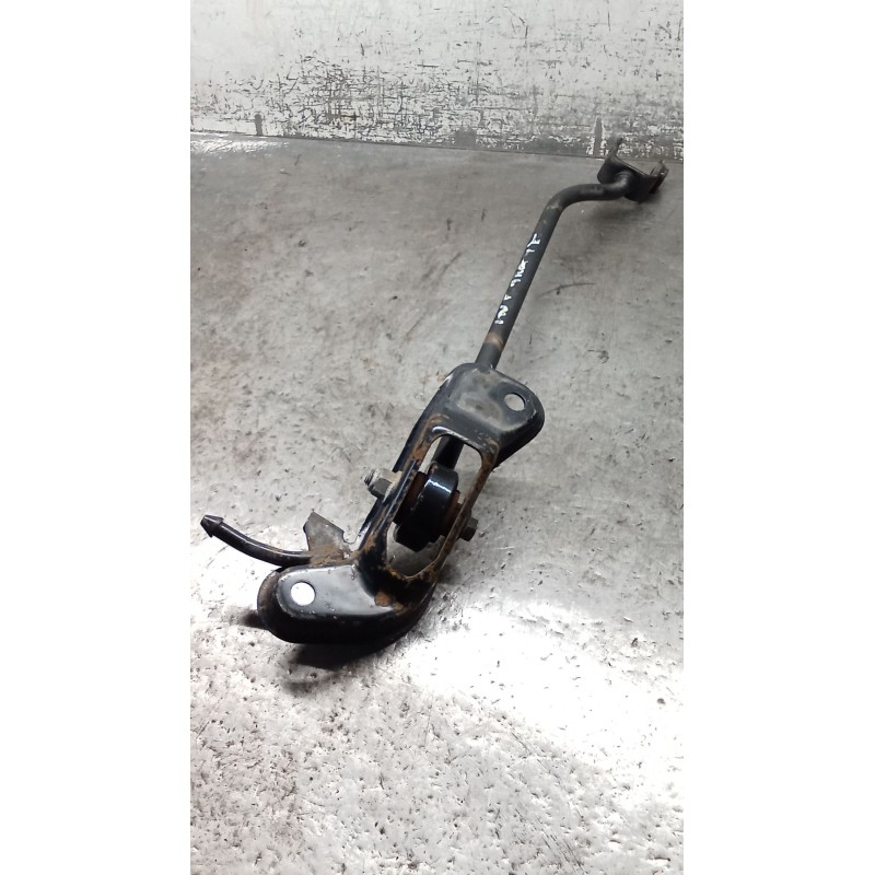 Recambio de brazo suspension inferior trasero izquierdo para ford mondeo ii (bap) 2.0 i referencia OEM IAM   97