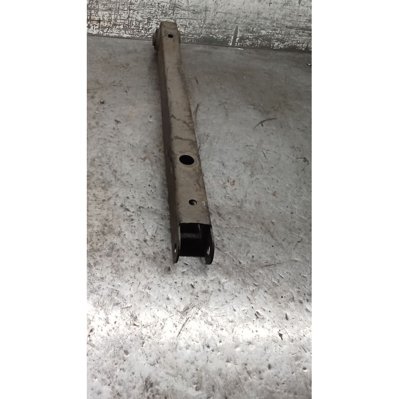 Recambio de brazo suspension superior trasero izquierdo para ford mondeo ii (bap) 2.0 i referencia OEM IAM  ANTERIOR 97