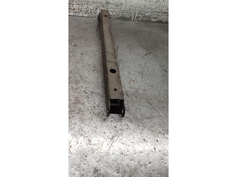 Recambio de brazo suspension superior trasero izquierdo para ford mondeo ii (bap) 2.0 i referencia OEM IAM  ANTERIOR 97