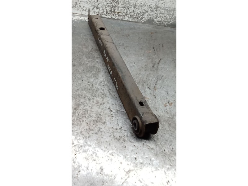 Recambio de brazo suspension superior trasero izquierdo para ford mondeo ii (bap) 2.0 i referencia OEM IAM  ANTERIOR 97