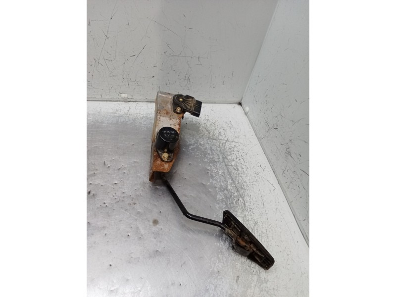 Recambio de potenciometro pedal para mitsubishi galloper (jk-01) 2.5 td intercooler referencia OEM IAM ASA6623  98