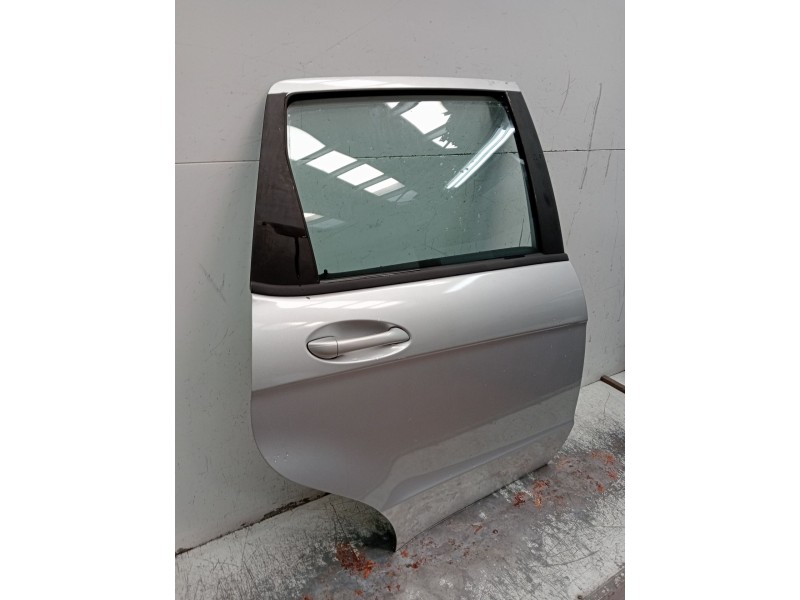 Recambio de puerta trasera derecha para mercedes-benz clase a (w169) a 160 (169.031, 169.331) referencia OEM IAM   5P