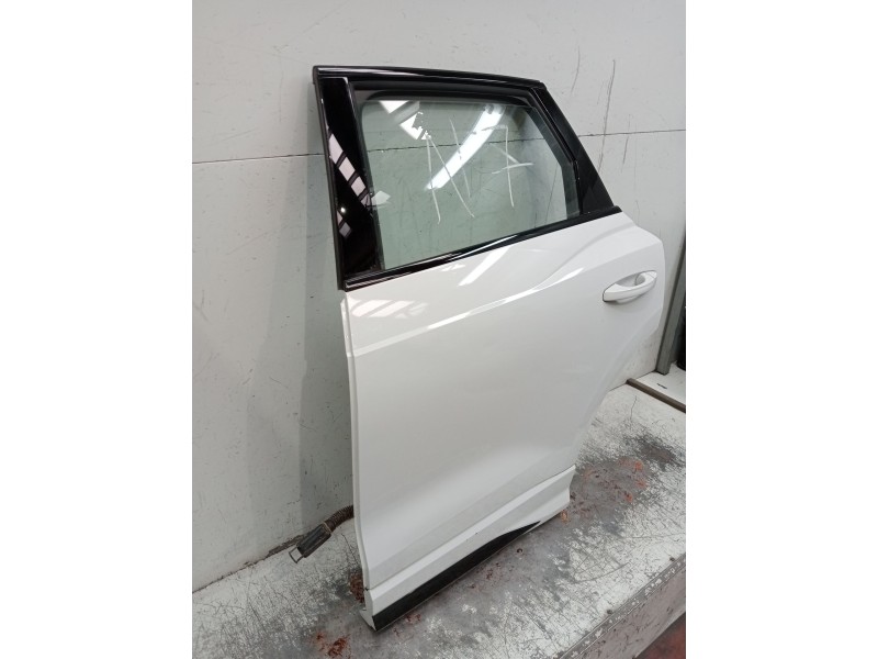 Recambio de puerta trasera izquierda para audi q3 (f3b) 35 tdi referencia OEM IAM   