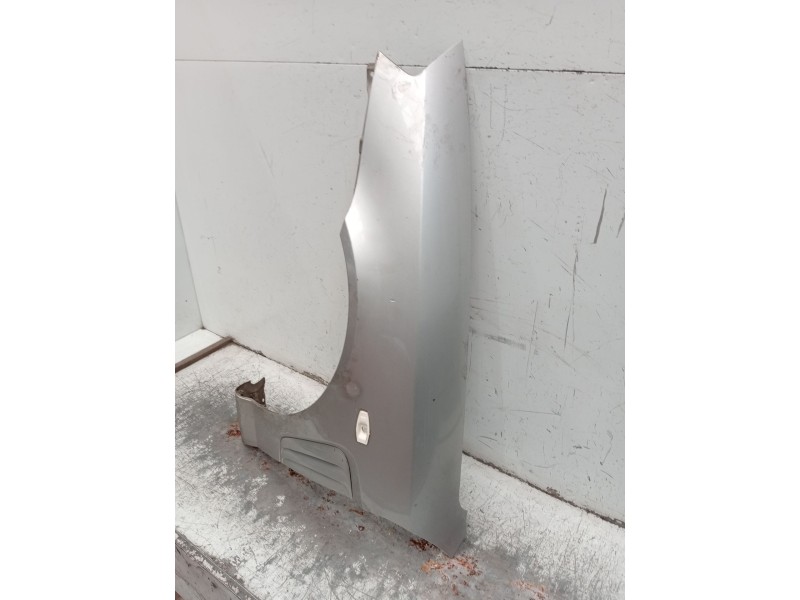 Recambio de aleta delantera izquierda para hyundai coupe ii (gk) 2.0 referencia OEM IAM   