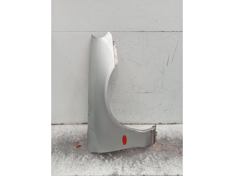 Recambio de aleta delantera derecha para ford mondeo ii (bap) 2.0 i referencia OEM IAM   