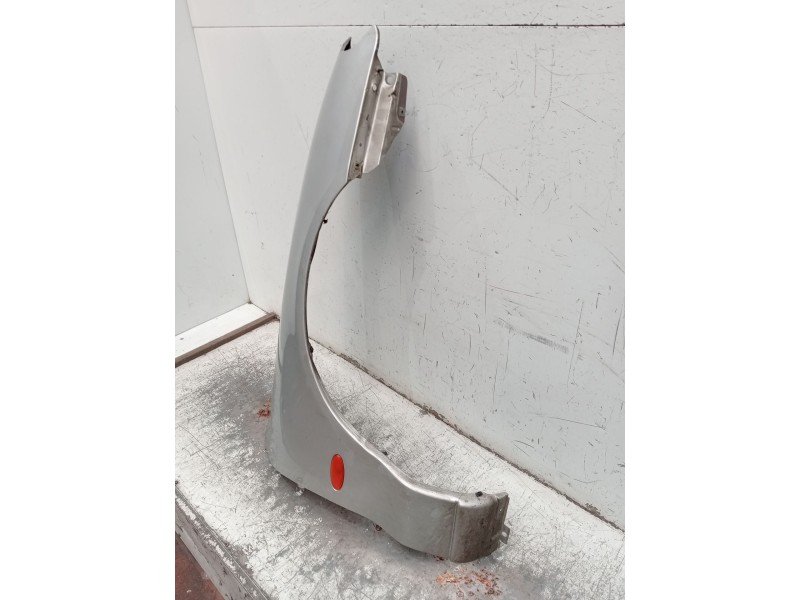 Recambio de aleta delantera derecha para ford mondeo ii (bap) 2.0 i referencia OEM IAM   