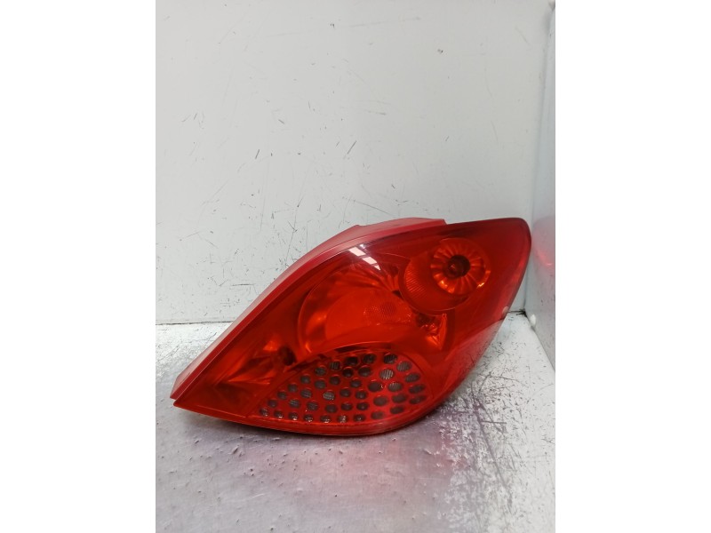 Recambio de piloto trasero derecho para peugeot 207/207+ (wa_, wc_) 1.4 16v referencia OEM IAM   07