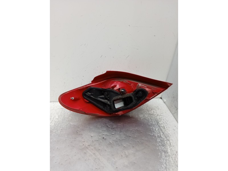 Recambio de piloto trasero derecho para peugeot 207/207+ (wa_, wc_) 1.4 16v referencia OEM IAM   07